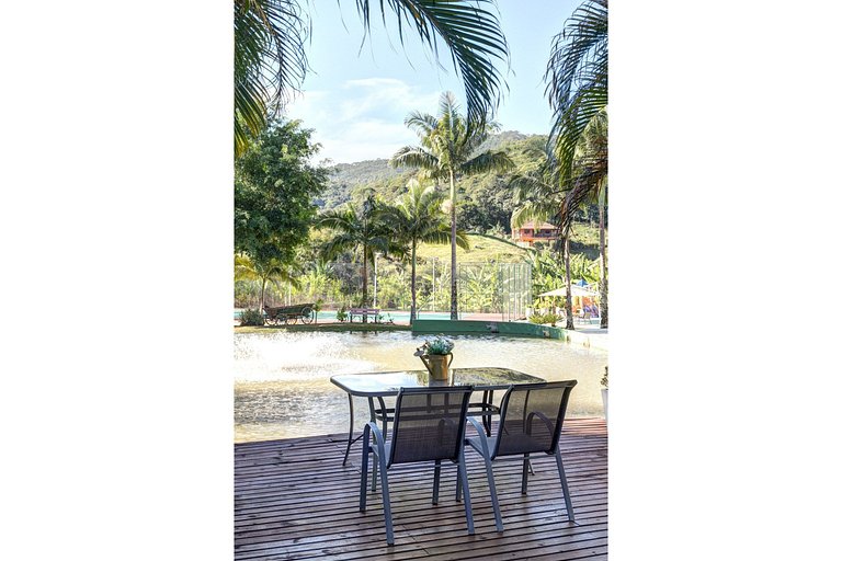 Four Seasons Farm | Peace & Nature Retreat