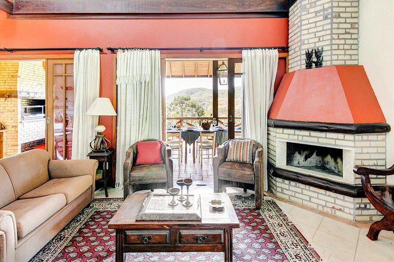 Mansión de la Emperatriz: Termas y Naturaleza