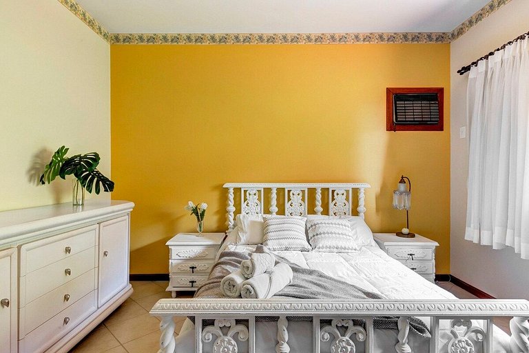 Mansión de la Emperatriz: Termas y Naturaleza