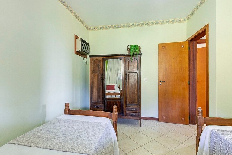 Empress Mansion: Hot Springs and Nature.