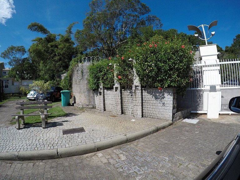 Dragon View House - Praia Mole