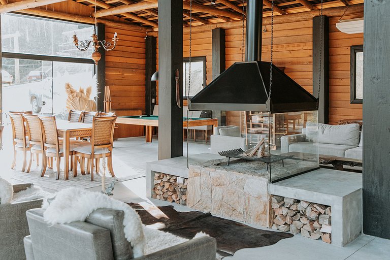 Paraíso de Verano: Jacuzzi, Piscina y Confort