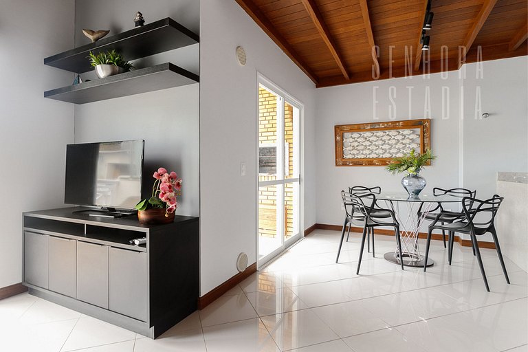 Sunrise Penthouse - facing Lagoa da Conceição