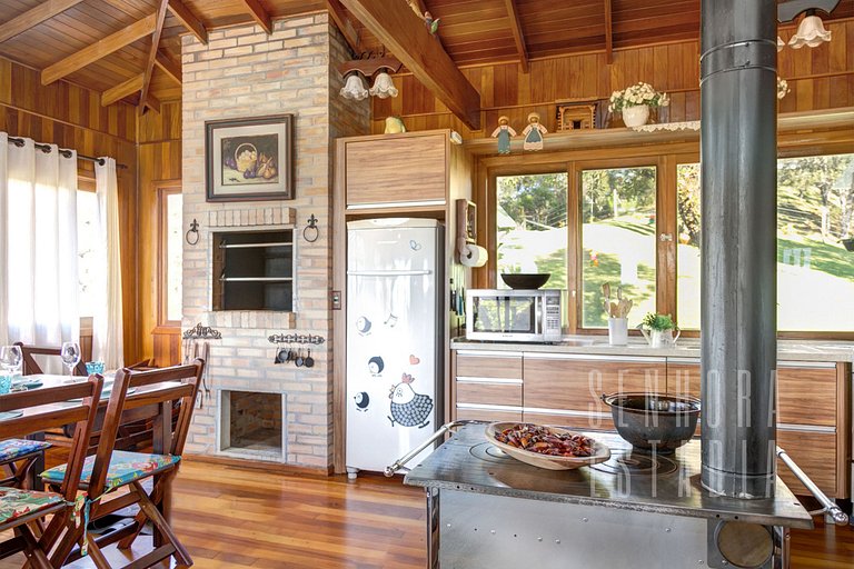 Canarinho Ranch, Wood Stove, with a View