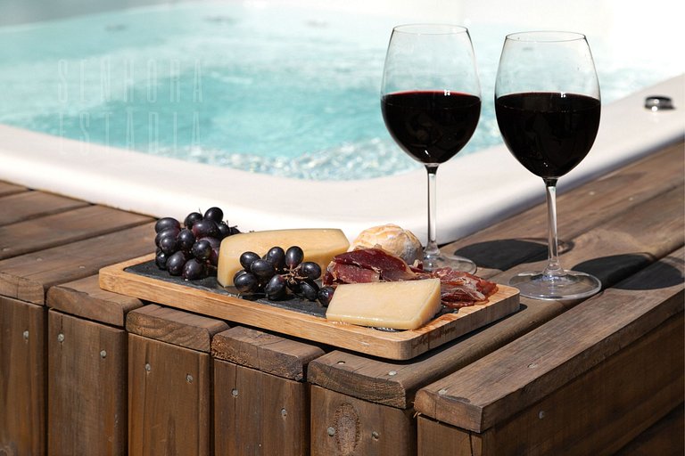 Cabane du Lac - Villas Mornas: Nature, Jacuzzi