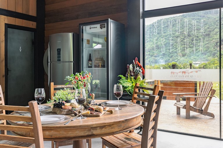 Paraíso de Verano: Jacuzzi, Piscina y Confort