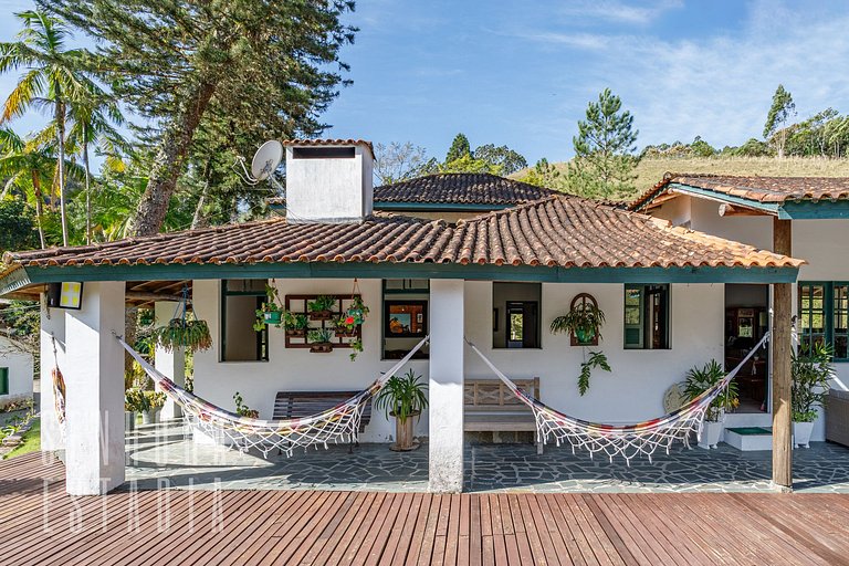 Alpen Ville Farmhouse with Unforgettable Pool