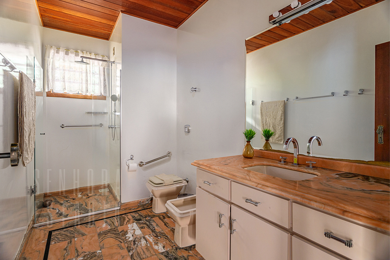 Magnifique Mansion avec Jacuzzi et Vue sur Lagon