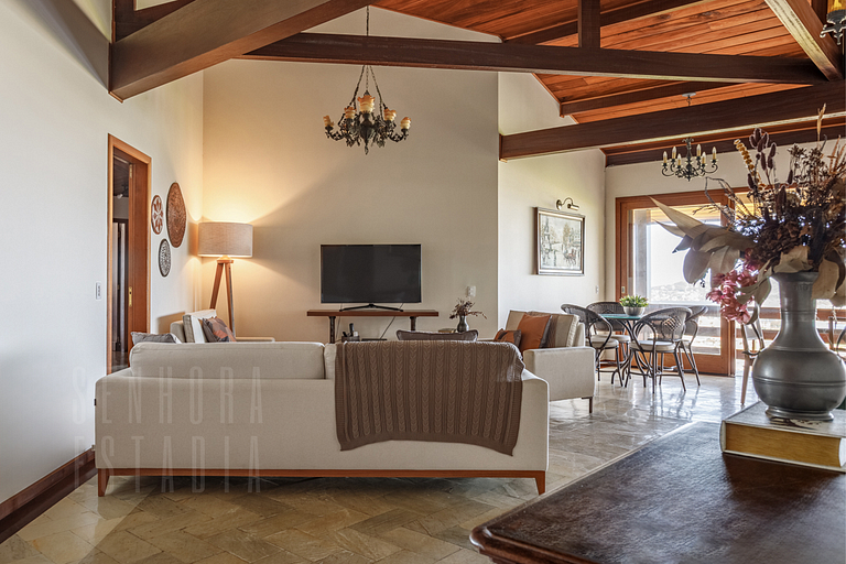 Magnifique Mansion avec Jacuzzi et Vue sur Lagon