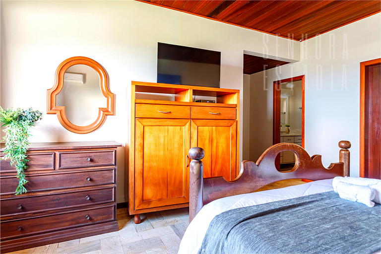 Magnifique Mansion avec Jacuzzi et Vue sur Lagon