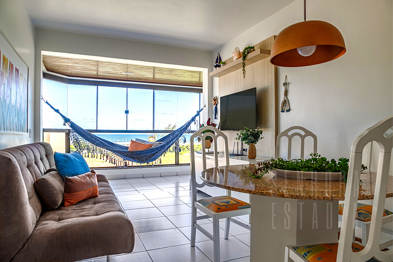Vista Maravilhosa: Apartamento à Beira-Mar
