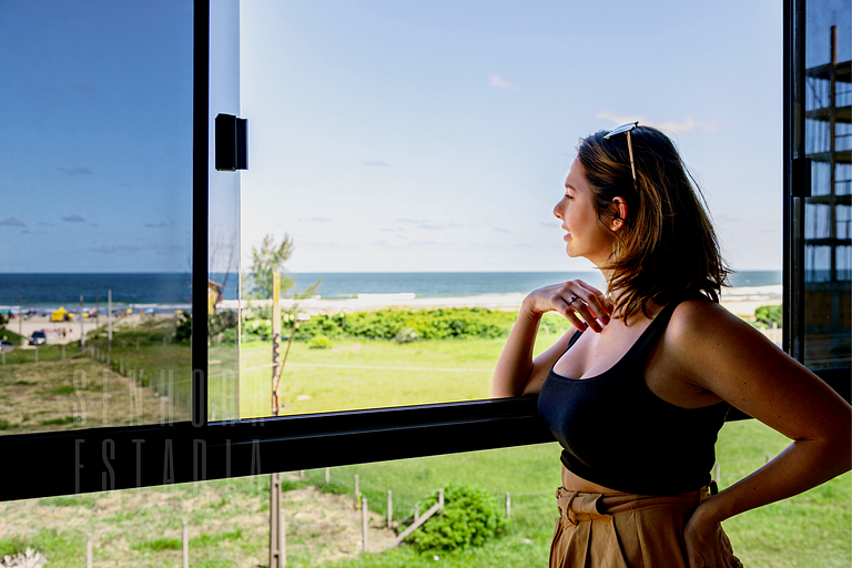 Vista Maravilhosa: Apartamento à Beira-Mar