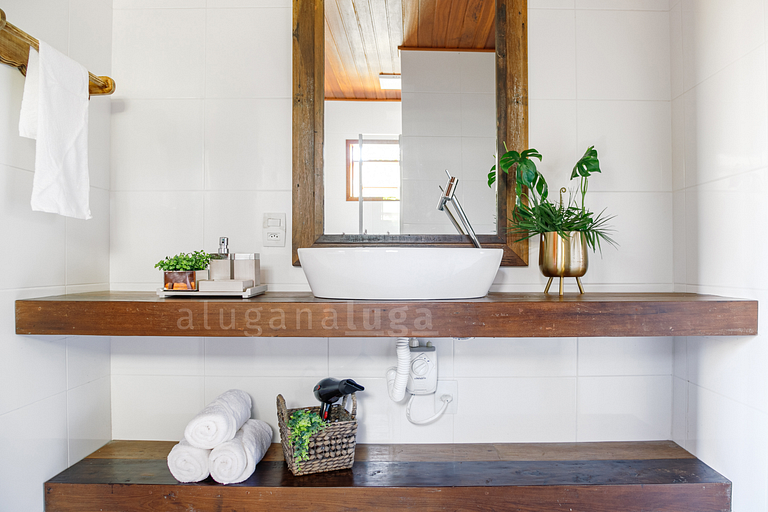 Villa de los Plátanos en Rancho Queimado