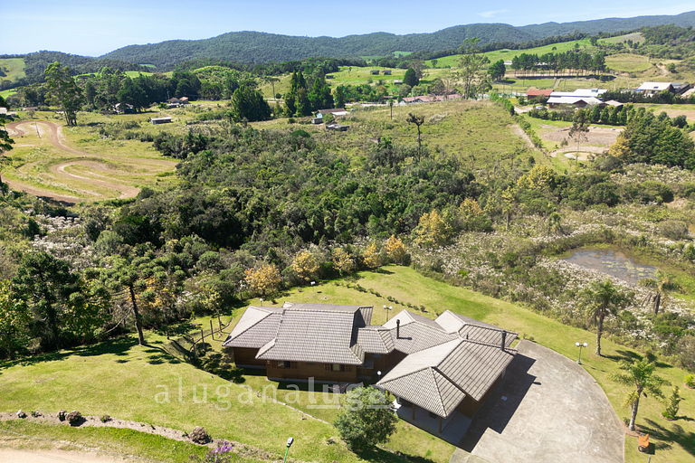 Villa de los Plátanos en Rancho Queimado