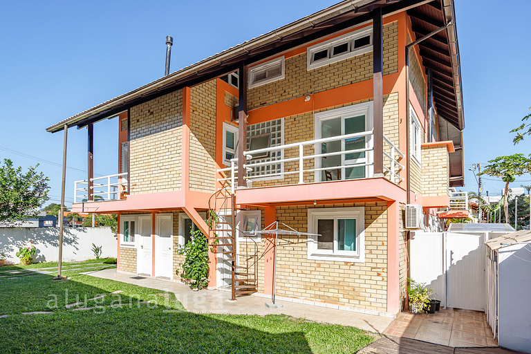 Dream House - 500m from the beach with pool