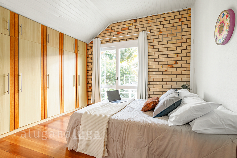 Dream House - 500m from the beach with pool