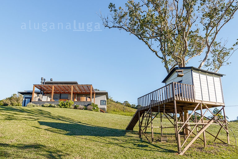 Ecovillage - Casa com jacuzzi em Rancho Queimado