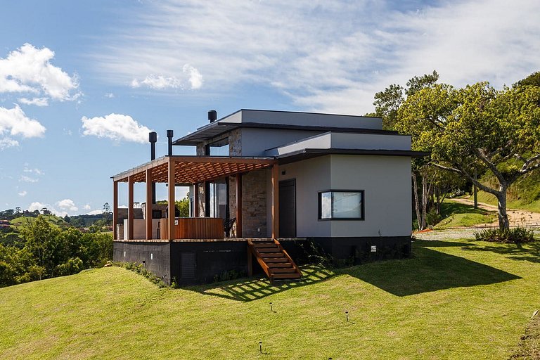 Ecovillage - Casa com jacuzzi em Rancho Queimado