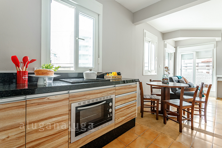 Ingleses Norte Residence - 2 Minutes from Beach