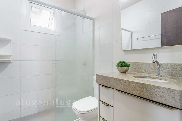 Ingleses Norte Residence - 2 Minutes from Beach