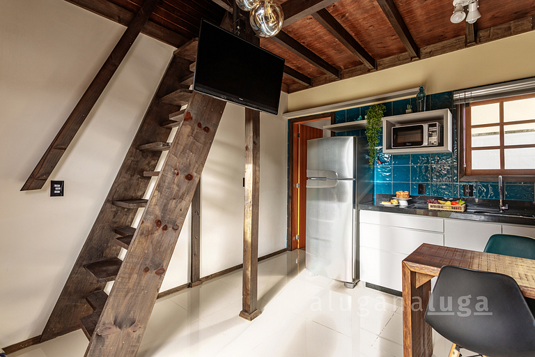 Ogram Houses espaço completo com jacuzzi + Praia