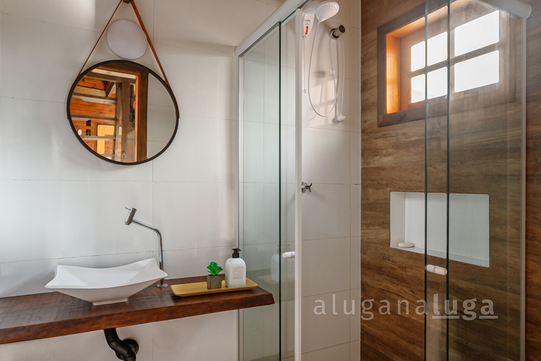 Ogram Houses espaço completo com jacuzzi + Praia