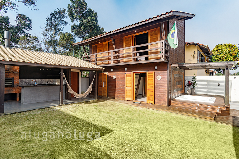 Ogram Houses espaço completo com jacuzzi + Praia