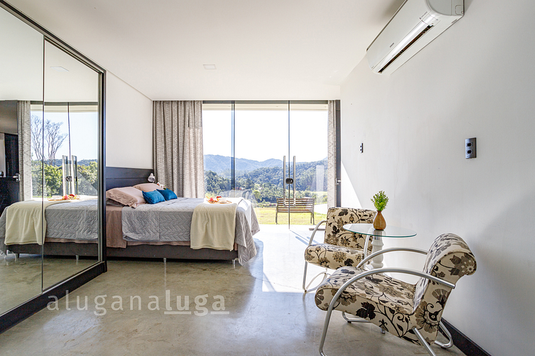Colina Verde - Sítio com natureza Lago e Piscina