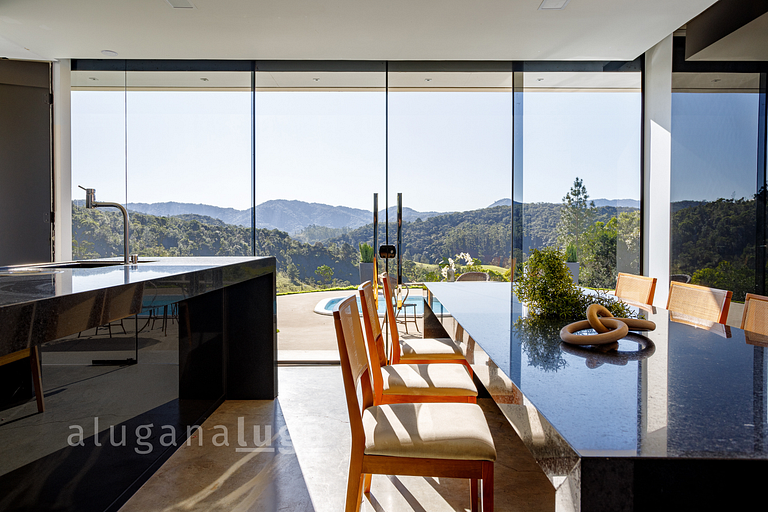 Colina Verde - Sítio com natureza Lago e Piscina