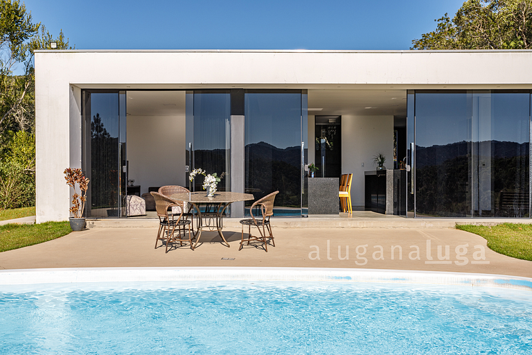 Colina Verde - Sítio com natureza Lago e Piscina