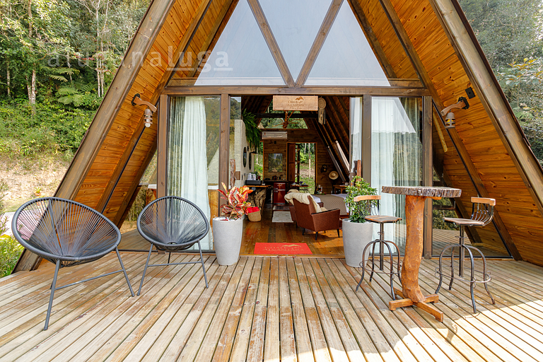 Alcantara Chalet - With Jacuzzi and View