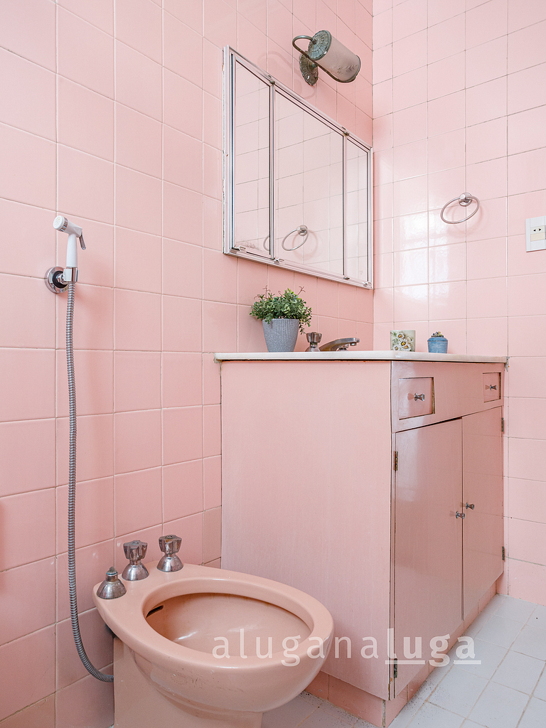 Vintage Charm: 3 Dorm. Flamengo RJ 3 min Metrô