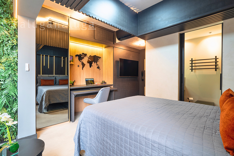 FreeOff Studio: Tech Oasis in São Paulo