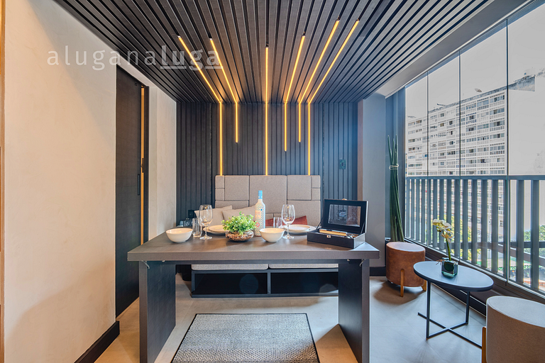 FreeOff Studio : Oasis Tech au Cœur de São Paulo