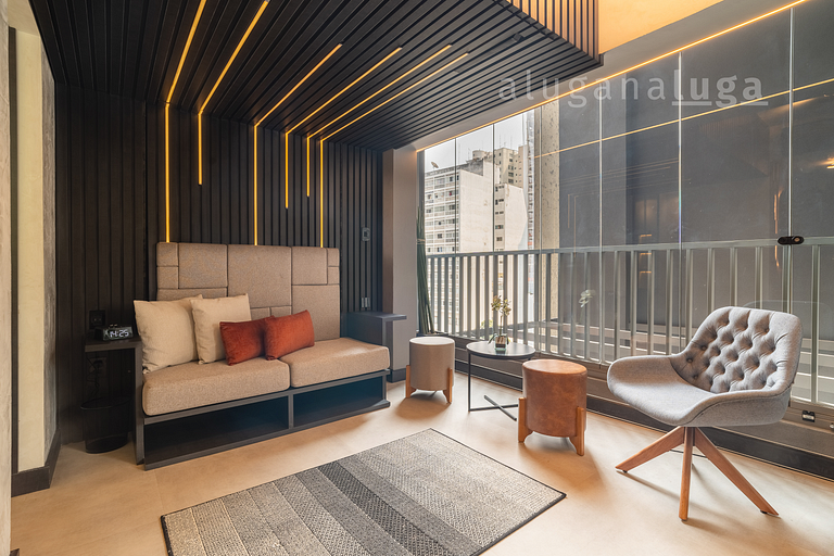 FreeOff Studio : Oasis Tech au Cœur de São Paulo