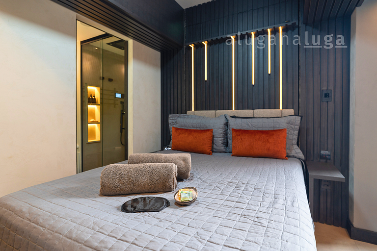 FreeOff Studio: Tech Oasis in São Paulo