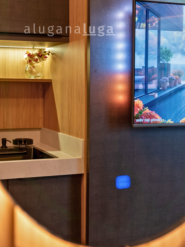 FreeOff Studio: Oasis Tecnológico en São Paulo