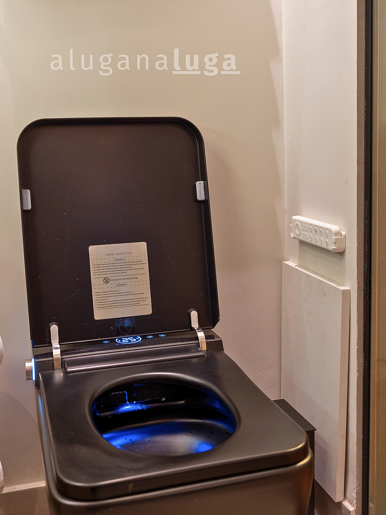 FreeOff Studio: Oasis Tecnológico en São Paulo