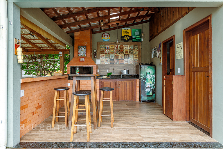 Casa Luz do Verão - Com piscina na pinheira