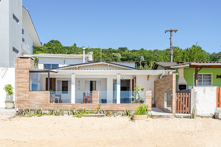 Maison en Bord de Mer SC – Espace Complet