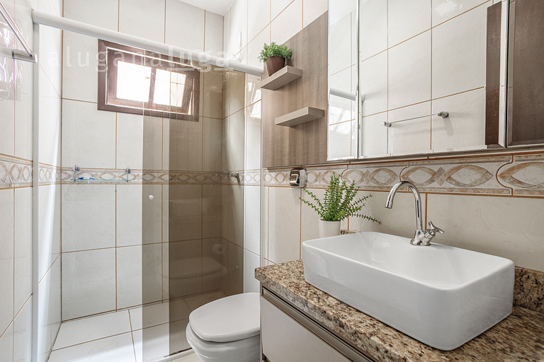 House with Pool - 10min from Beto Carrero