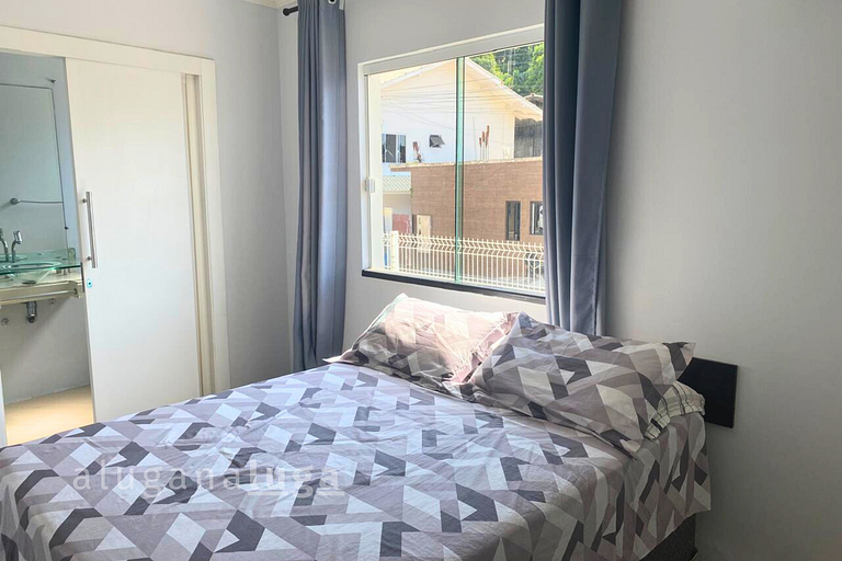 Casa ampla a 400m da praia – Conforto e lazer