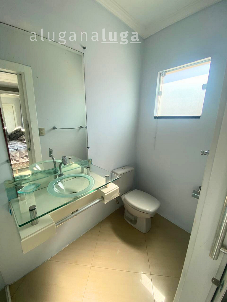 Casa ampla a 400m da praia – Conforto e lazer