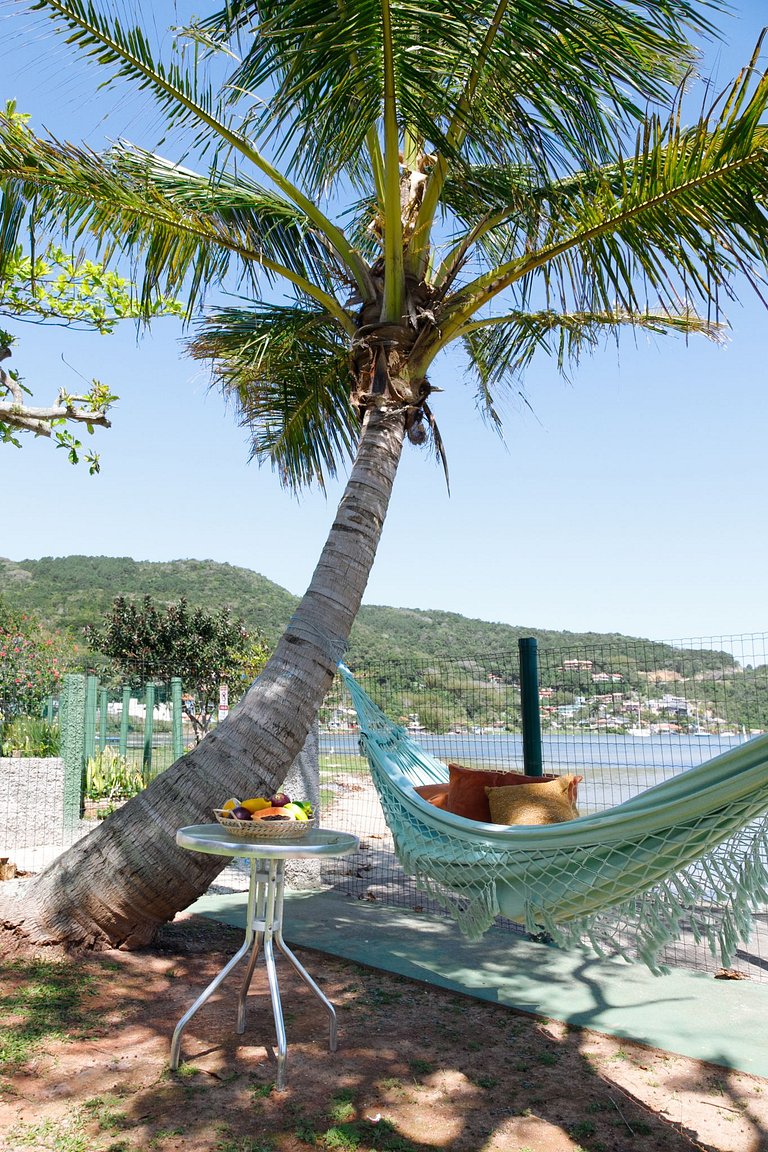 Lakehouse - Refúgio Exclusivo Beira d'água