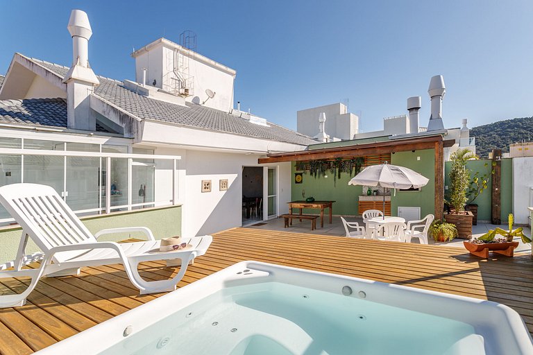 Cobertura Exclusiva - Jacuzzi e praia á 400m