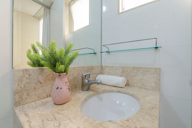 Apartamento pé na areia – 1 min da Praia Central