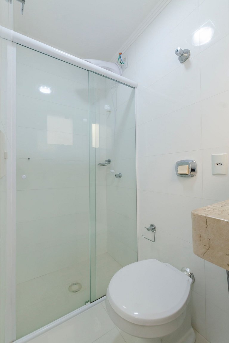 Apartamento pé na areia – 1 min da Praia Central