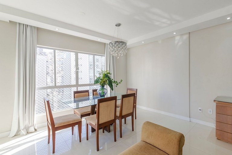 Apartamento pé na areia – 1 min da Praia Central