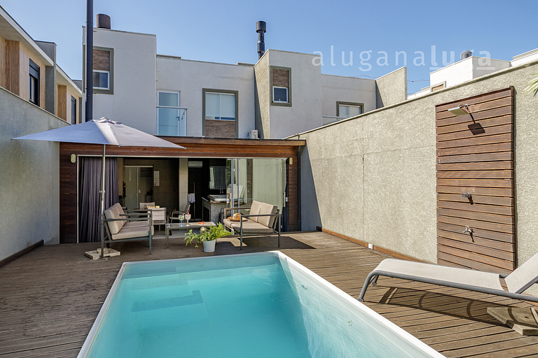 Refugio de Lujo – Piscina y Jacuzzi