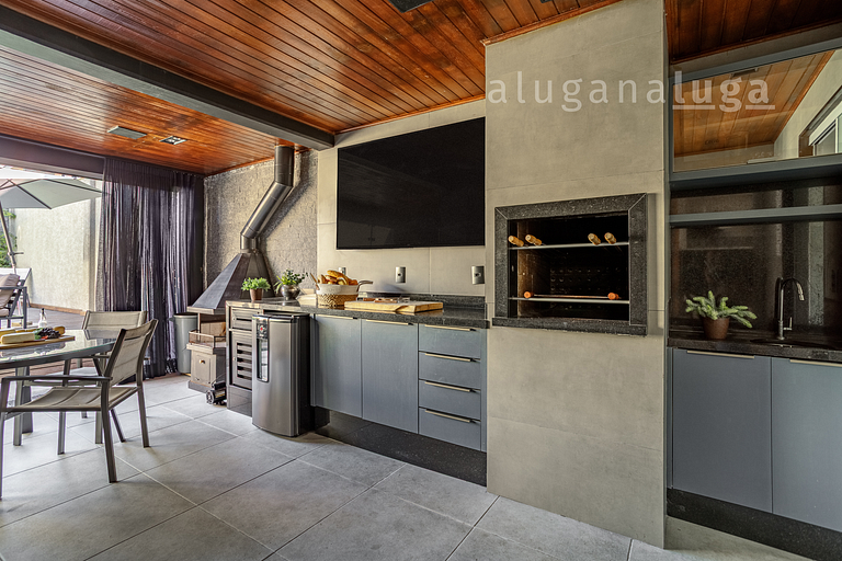 Retraite de Luxe – Piscine & Jacuzzi